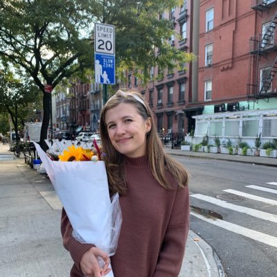 news product manager 👩‍💻 Bloomberg @BLaw, @bgov, @environment, @tax | terp alumna 🐢 | yoga teacher 🧘‍♀️ | jane of all trades