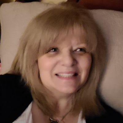I am so blessed to be able to have two careers I love. Positive Psychology Life Coach and Writing, and both allow me to help others!