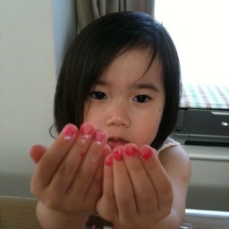 k10_7's profile picture. (｡･ω･｡)ノ お酒を（主に芋焼酎）こよなく愛してます。年間500日くらい飲んでます❣️好きなもの、こどもたち、猫🐱東京〜博多を行ったり来たりしてるおばさんです！