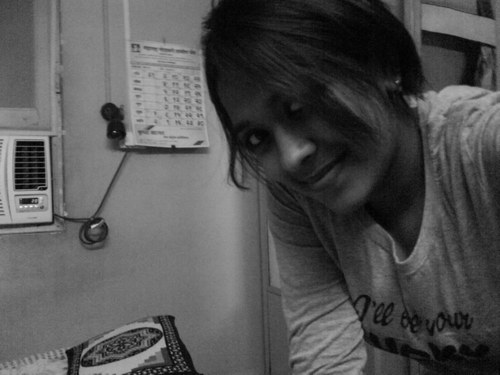 a happy-go-lucky gal,believes in charity,music lover,.etc etc..and is a student....