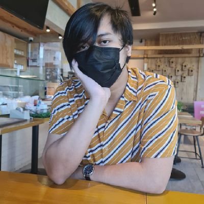 zigzag579's profile picture. I'm a fantastic beast and you know where to find me - Denzel Sayman, 2017.
I'm the Rowan to your Aelin. 😉
@kkhaycl's ❤