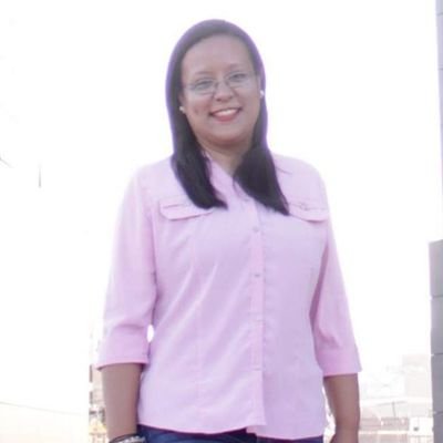 Ing. Industrial, Especialista en Dirección de Negocios, emprendedora por pasión, blogger por convicción, escritora por decisión. 💜