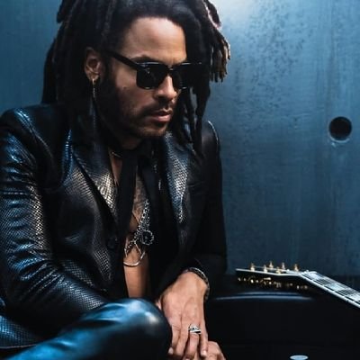 Professional Fanpage 🇺🇸 🌍 Raise your Vibration, Promote Tolerance, Equality, Love & Diversity. 
♥️#letloverule @lennykravitz fp