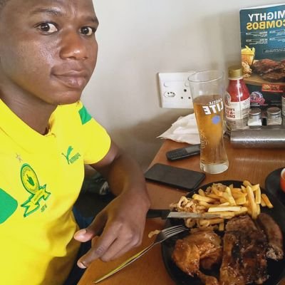 sbusisoskhalo92's profile picture. Trust No One✋ God Bless My Hustler🙏 God Bless @Masandawana💛 @Chelsea💙 @Barcelona🤎
The Sky Is The Limit👆 
KaboYellow👆
BafanaBaStyle👆🇿🇦