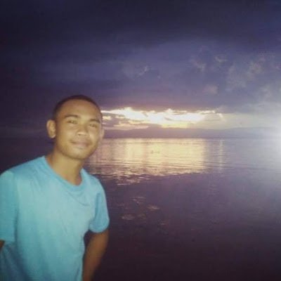 RoneloCalliet's profile picture. Finding isko