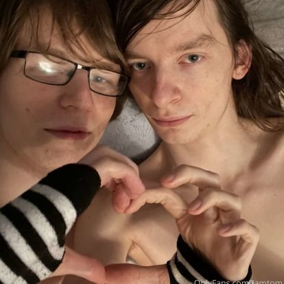Young twink couple💚💜.730 + pics, 385 + vids (over 80 hours) with no PPV! fucking, sucking, public sex, foot fetish, customs and more! 🔥 content.