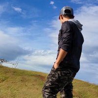 @#1Hold&Chill (@danmantam) 's Twitter Profile