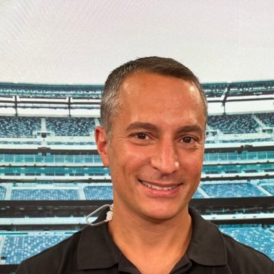 CMO Johnson Controls. ex-IBM. Still love the #cyber. Must love dogs. Footie fan for @newyorkredbulls, @arsenal and @ussoccer. Tweets are my own.