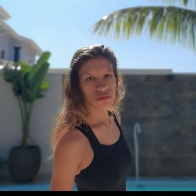 Vitria50252510's profile picture. 18tao