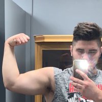 Guzi (@jakeguzivert) 's Twitter Profile