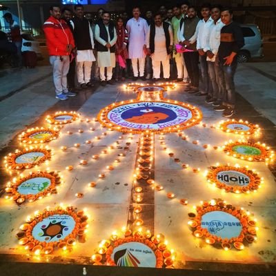 AbvpHum's profile picture. This Twitter account is the official Twitter account of RaeBareli Vibhag. 

Please follow...