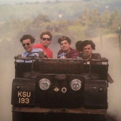 zelasmy's profile picture. 01/06/22 louis 🫀