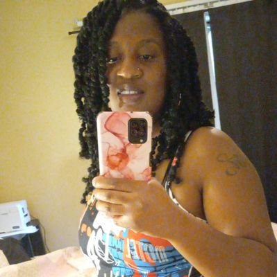 thesession28's profile picture. Aaron and Angel mommy😍😍. I ❤ my 💏 they are my 🌍. ♏👑
Follow IG @datnorthtee
#datnorthtee