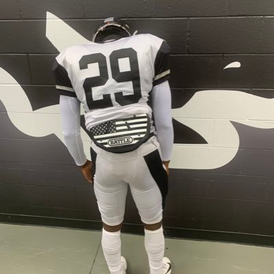 A Leader🖤 5’11 175 Pounds RB//LB💪🏾Donnell Yarbrough C/o 2025 Houston Mustangs Memphis TN💪🏾💪🏾