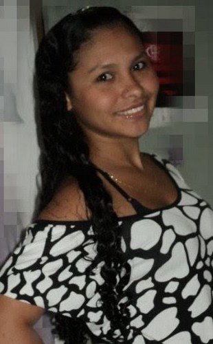 aaah' garotinha q vc sonhou em ver
Tudo o que mas quero é esta numa boa com vc.