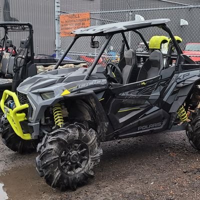 lgirard1972's profile picture. 