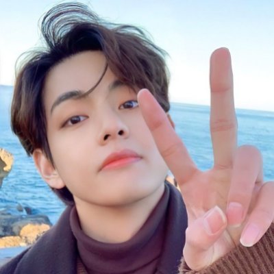 SarinaSoj's profile picture. Im Army