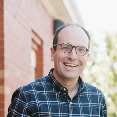 Christian, husband, father, pediatric intensivist. I like books.