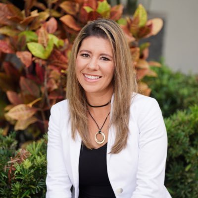 aimeehroger's profile picture. 