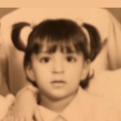 1405Yasmeen's profile picture. مترجمه ومدربه لغه إشاره معتمده من الاتحاد السعودي للصم 🫶💕                                    مترجمه لغه إشاره في الجمعيه السعوديه للاعاقه السمعيه