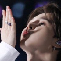 Aveeee (@bts_cheer_drops) 's Twitter Profile