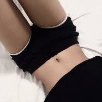 _crying_forhelp's profile picture. is this a cry for help? probably