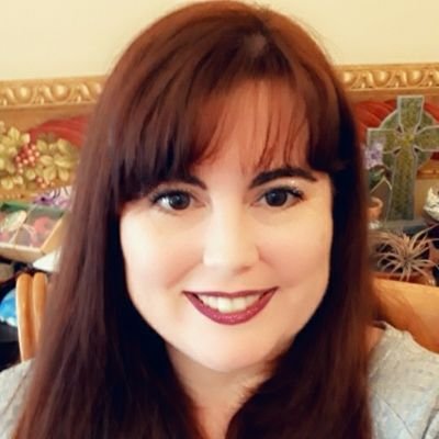 quirkyclavell's profile picture. 