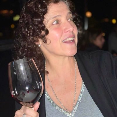 grcerrutti's profile picture. Republicana. Mi único Dios: la Constitución. Abogada y ex docente UBA.Traductora Pública 🇫🇷 UBA.Fotógrafa: https://t.co/P8TRT7ghWY