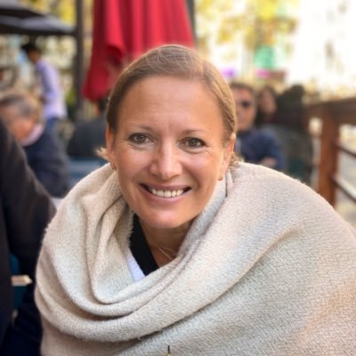 Avocatdtpublic's profile picture. Avocate Droit Public