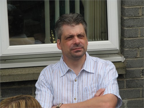 I am married to Diane and have 3 children.I am a big Newcastle United fan of 35 years.I was born in Hexham Northumberland England,but now live in scotland