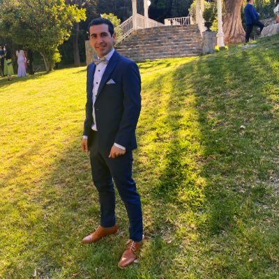 EduHinojosa19's profile picture. #RECHAZO. Patriota 🇨🇱🇨🇱🇨🇱 Disfruto de la Soledad, paisajes, playa, amante y respeto por los animales y la naturaleza.