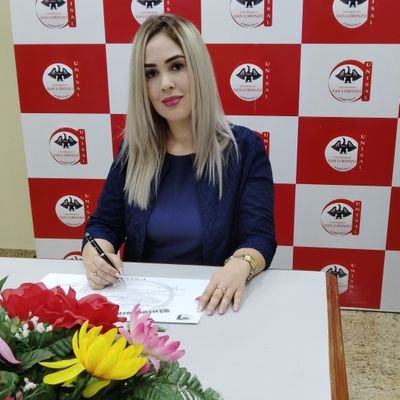 Abogada👩🏼‍🎓. Emprendedora🌹.
Vivir cada día como si fuera el último, disfruta, ama la vida y a Dios♡