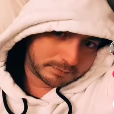 Nerd, baker, geek, BBC News fan and gamer with ADHD, mental health issues and a fear of moths š¤·š»āāļø. Iām just me. Unique! Just like you š. DM me for ALT š