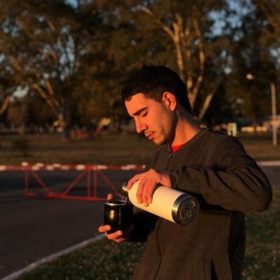 AyrtonOsaran's profile picture. 2.9