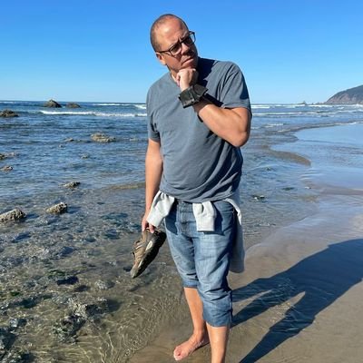 gurump's profile picture. Architectural Designer