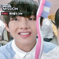 사쿠라🌸🐻 (@bts_rainbow_tae) 's Twitter Profile