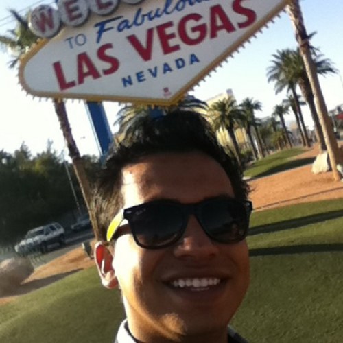 antoine_van's profile picture. Mechatronics engineer, entrepreneur, circus arts performer, music lover, lifestyle designer and permanent seeker.