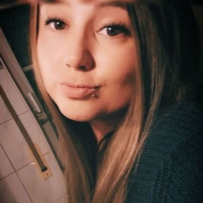 AniolekL's profile picture. Photos by Aniolek📸
~🇩🇪🇵🇱~

https://t.co/MWoibk50vx

Alles was wir brauchen,  ist Glauben, Vertrauen und Feenstaub.
🙏♥️🧚‍♀️