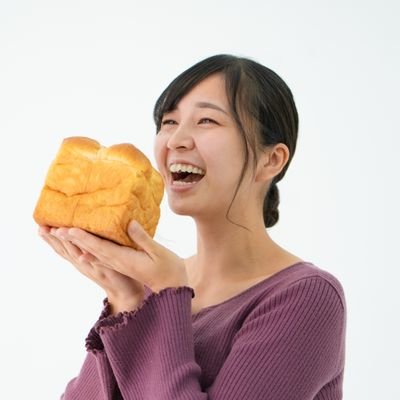株式会社LIG インハウスデザイナー / ICU卒 / #デジLIG 卒業生 / #デザイン集中講座 1期生 / 前職は広報 / web解析士 / 1996年生まれ