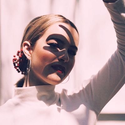 gunesinhayaleti's profile picture. imkansız olmadığımıza inanmıştım