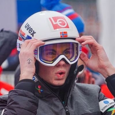 #skijumpingfamily

skokara, fryzjer, koniara, lov moją Nane