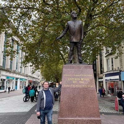 rheathfield84's profile picture. 