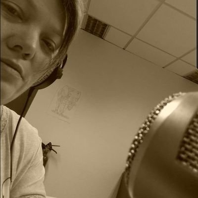 CindyPel_90's profile picture. Journaliste #Europe2 #Belfort #Colmar