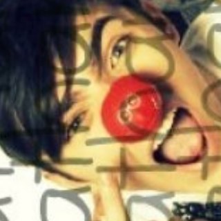 PerfectSykes_'s profile picture. follow me and ill follow you back 


     cheers :) x