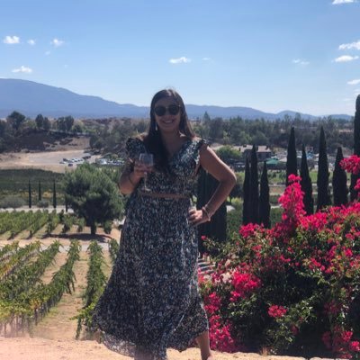 crystalbarsotti's profile picture. 