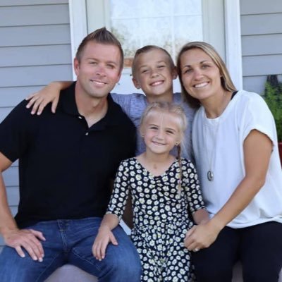 Joshua 1:9 Die hard Cardinals fan Husband to an awesome wife Father of 2 beautiful children