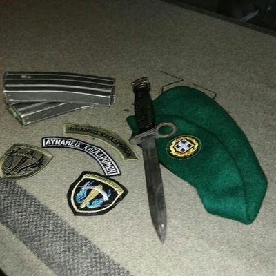 IcarosgrStavros's profile picture. Box of memories.....memories that will hunt you for the rest of your life