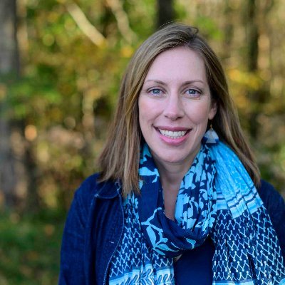 ecorio1's profile picture. Journalist. Journalism Professor. Mom.