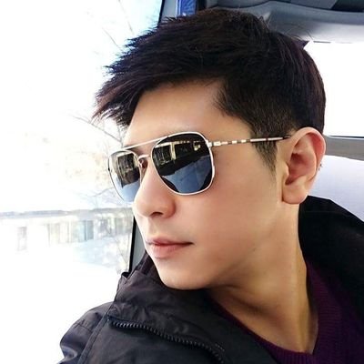 CalvinTu4800's profile picture. 