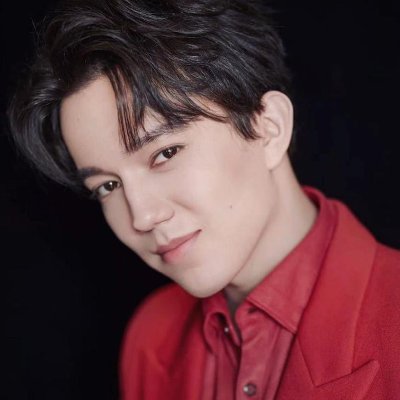 {dear de DIMASH!}💛💛
#DimashNumber1 
#DearsLatinas
#JuntosxDimash